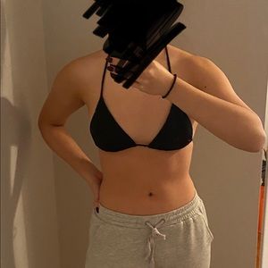 Victorias secret XS black triangle bikini top 
Removable padding